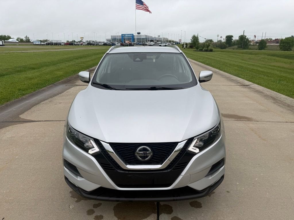 2022 Nissan Rogue Sport SV