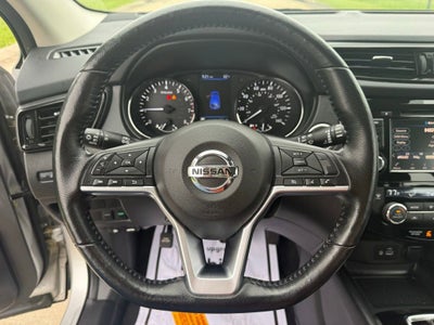 2022 Nissan Rogue Sport SV