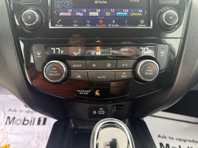 2022 Nissan Rogue Sport SV