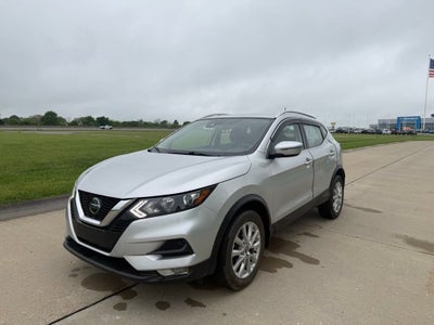 2022 Nissan Rogue Sport SV
