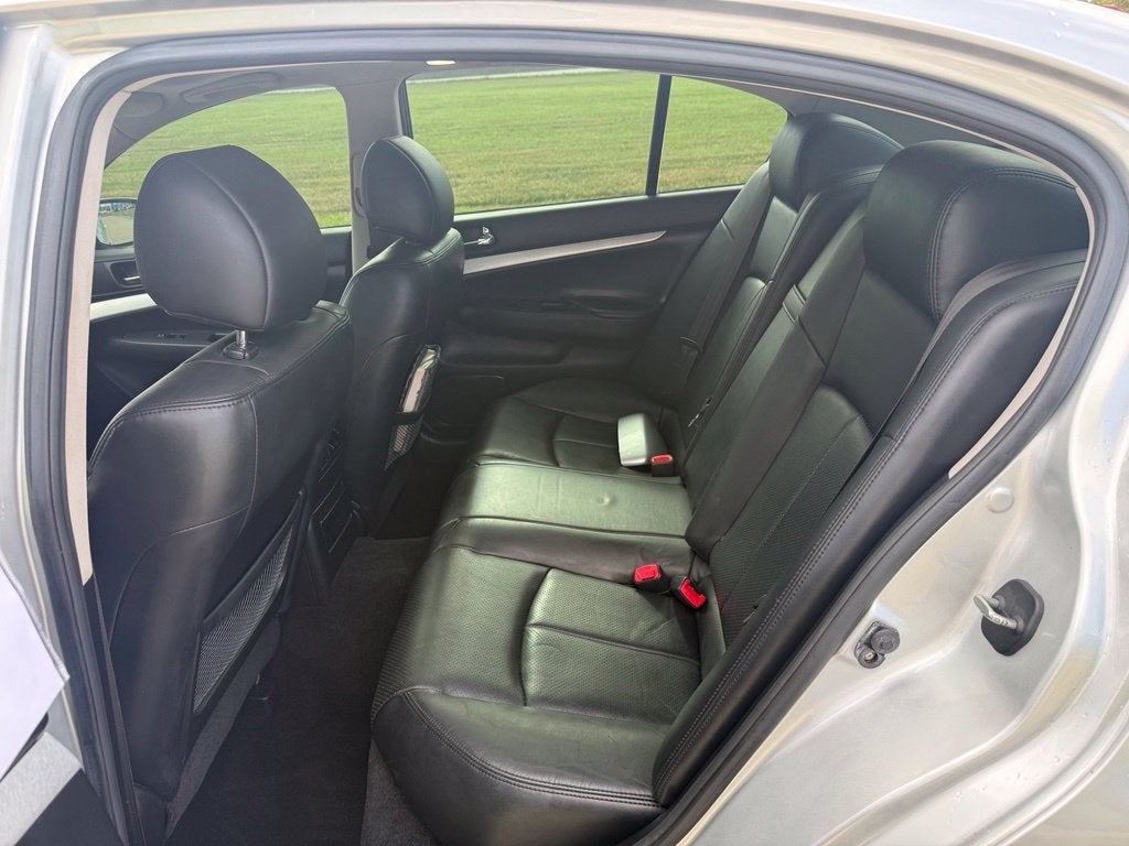 2009 INFINITI G37 Sedan x