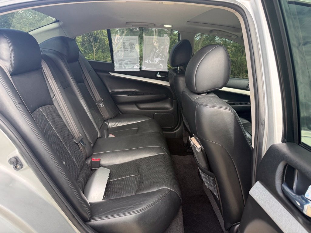 2009 INFINITI G37 Sedan x