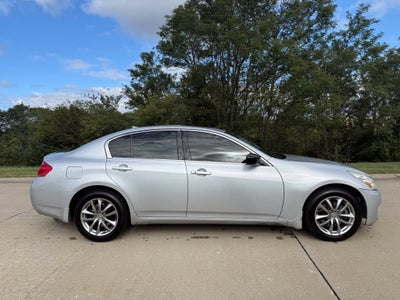 2009 INFINITI G37 Sedan x