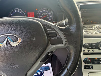 2009 INFINITI G37 Sedan x