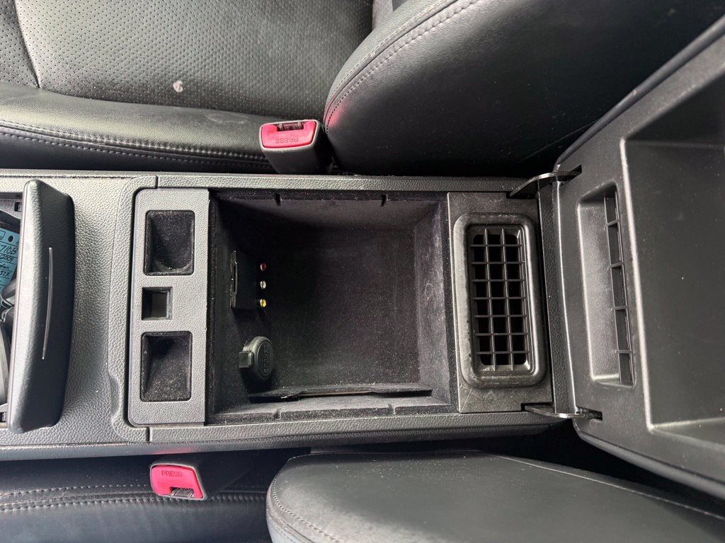2009 INFINITI G37 Sedan x