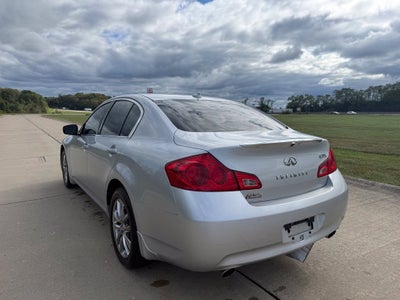 2009 INFINITI G37 Sedan x