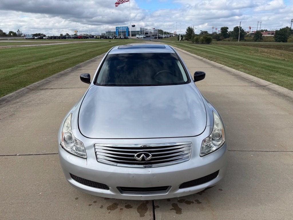 2009 INFINITI G37 Sedan x