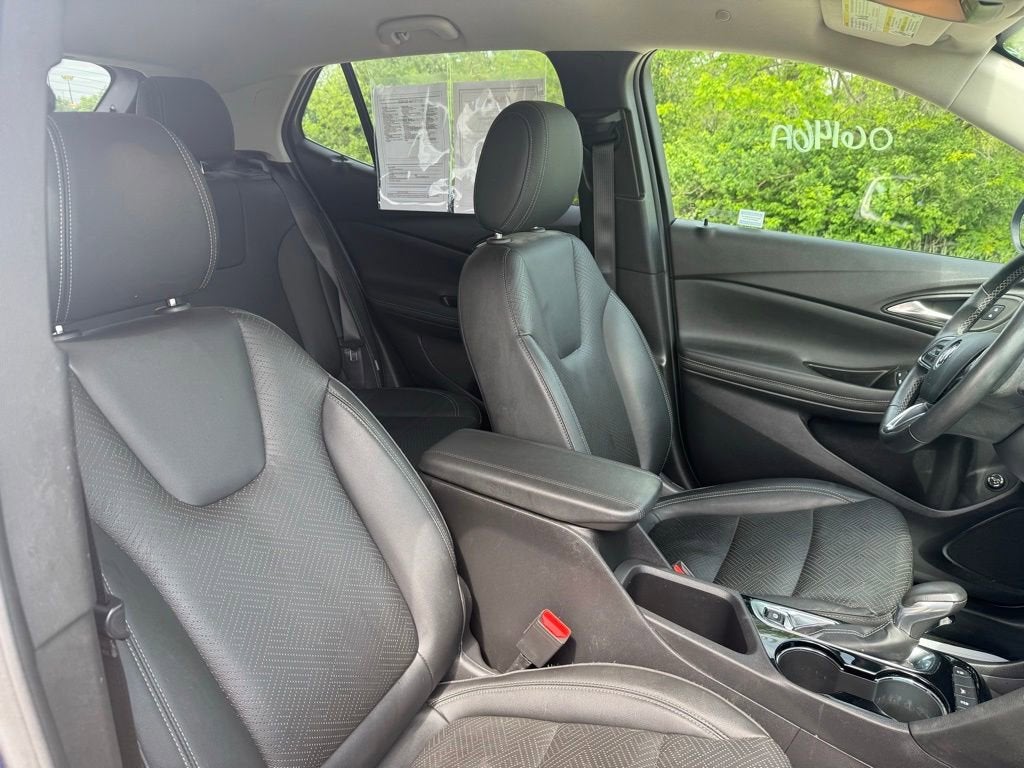 2023 Buick Encore GX Essence