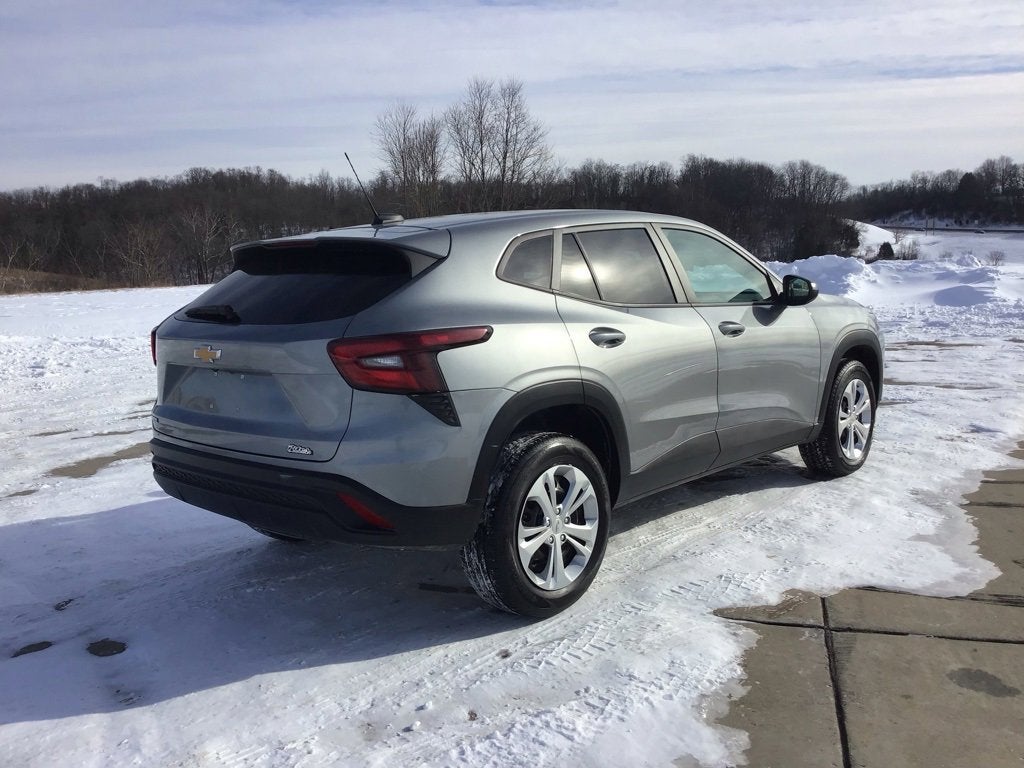 2024 Chevrolet Trax LS