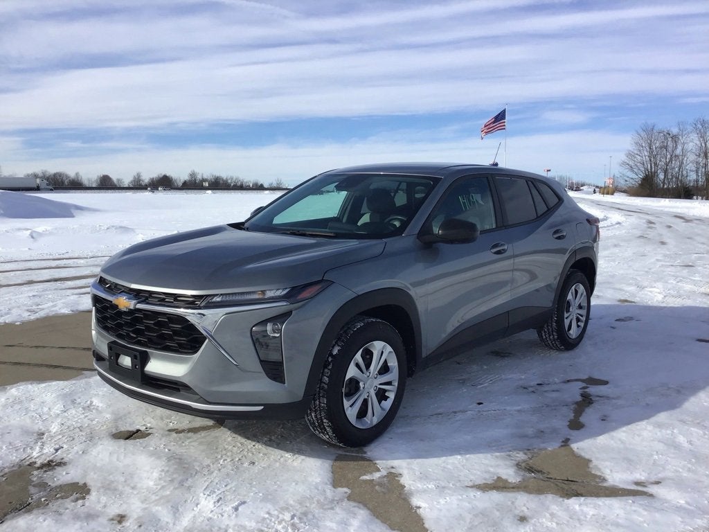 2024 Chevrolet Trax LS