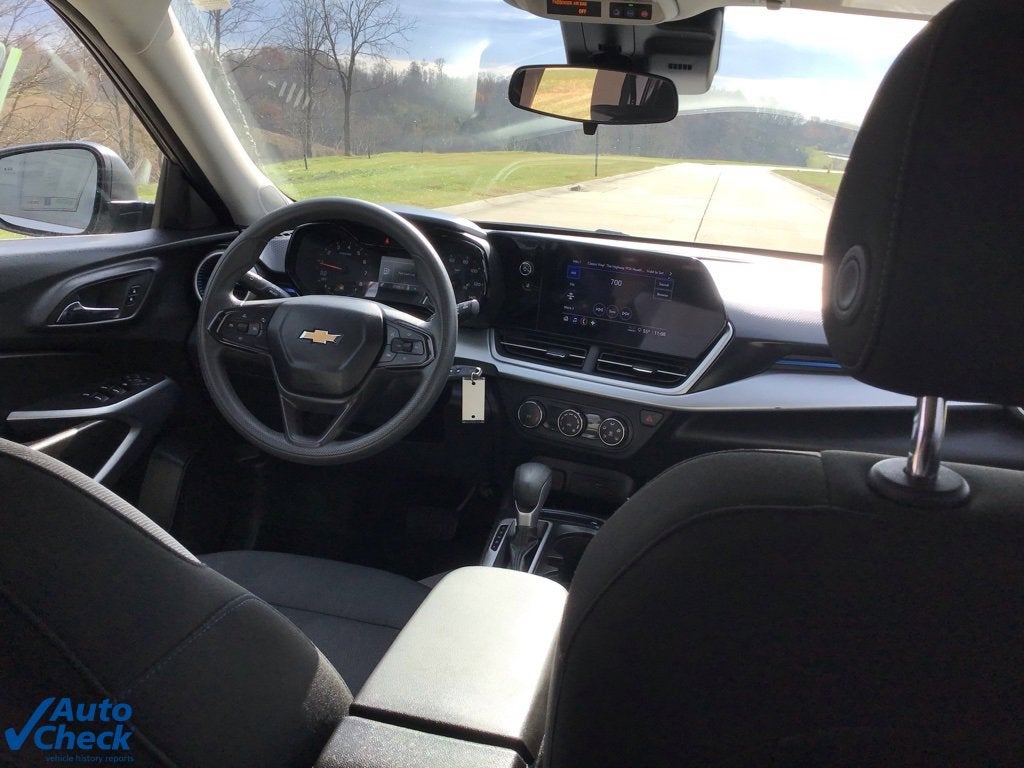 2024 Chevrolet Trax LS