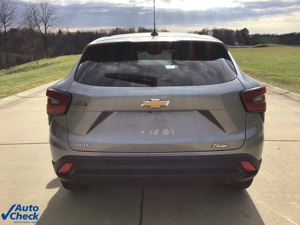 2024 Chevrolet Trax LS