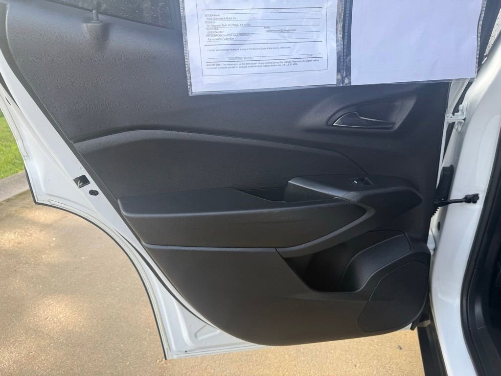 2024 Chevrolet Trax LT