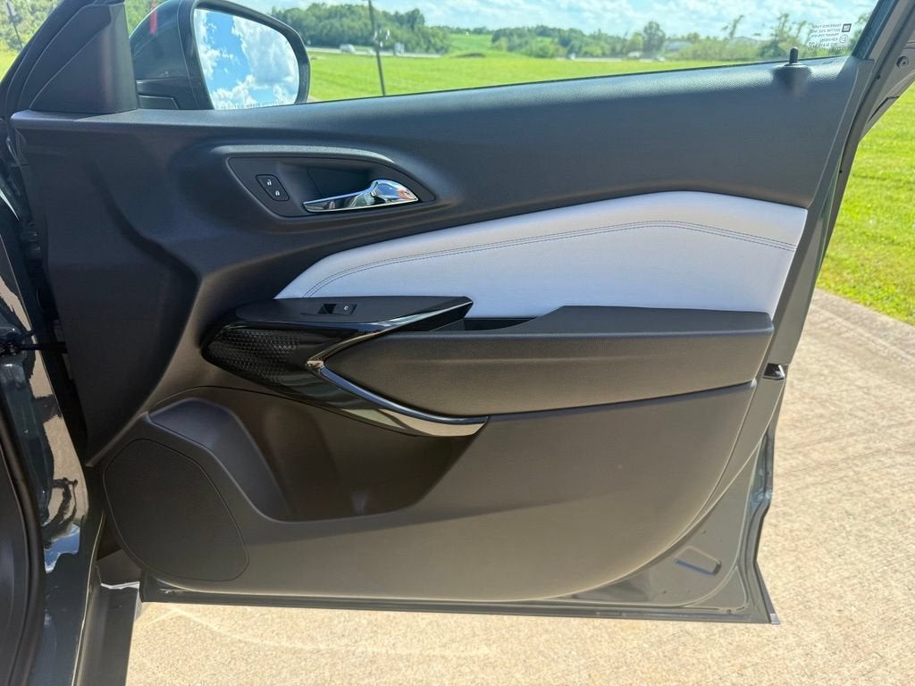 2026 Chevrolet Trax LT - Photo 19