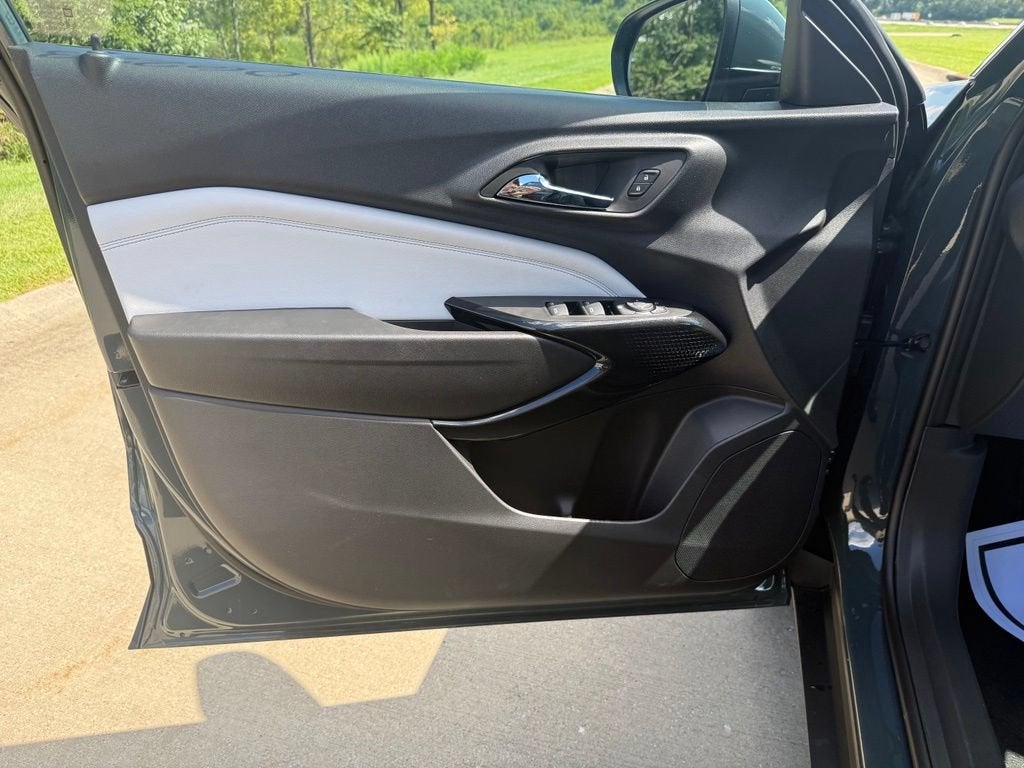 2026 Chevrolet Trax LT - Photo 23