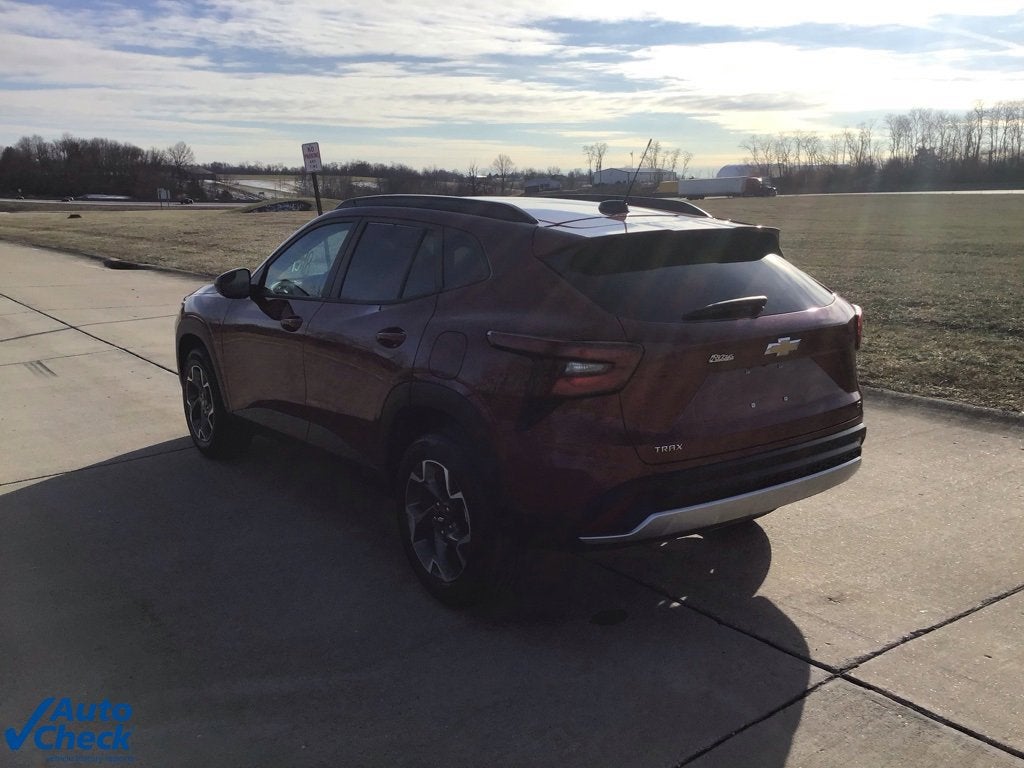 2025 Chevrolet Trax LT