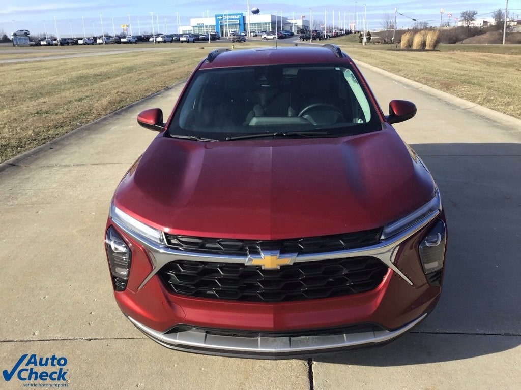 2025 Chevrolet Trax LT