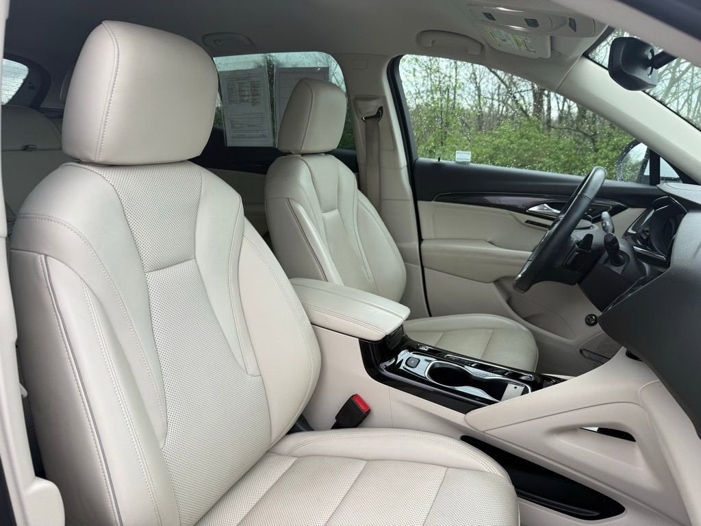 2022 Buick Envision Essence