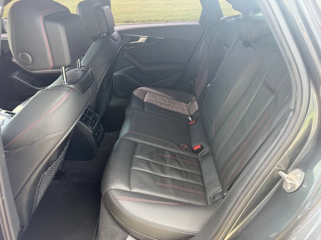 2019 Audi A4 Premium Plus